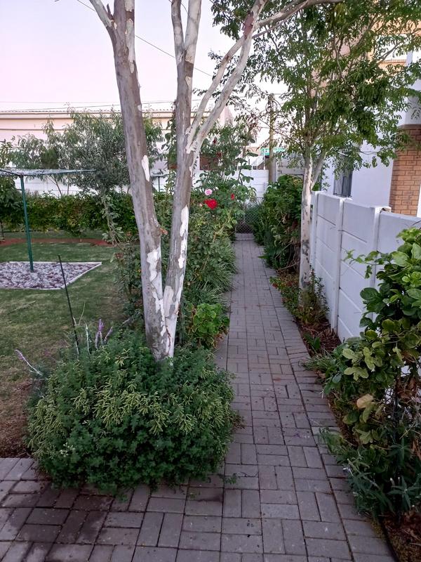 4 Bedroom Property for Sale in Vredendal Western Cape